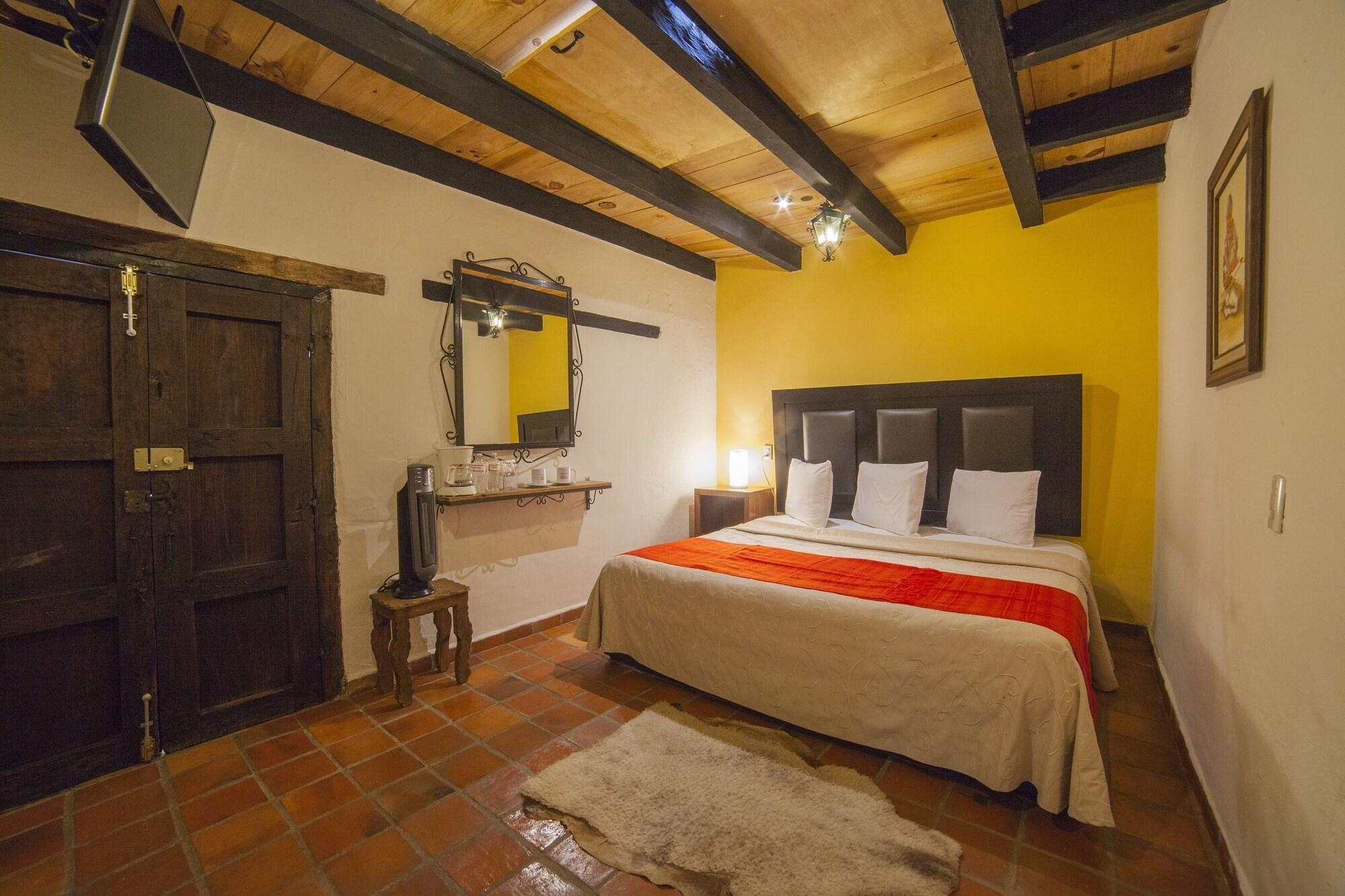Hotel Adobe Y Teja San Cristóbal de Las Casas Eksteriør bilde