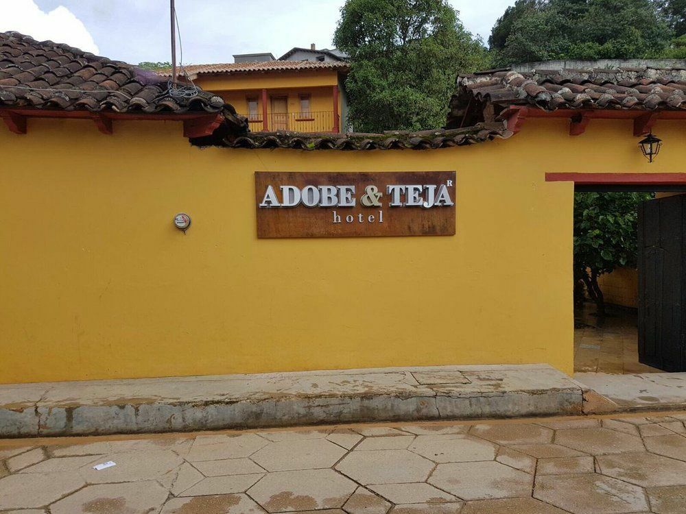 Hotel Adobe Y Teja San Cristóbal de Las Casas Eksteriør bilde